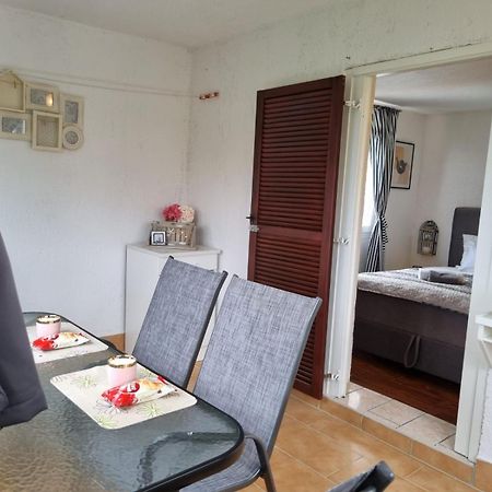 Apartmani 'Cvit' Karlobag Ngoại thất bức ảnh